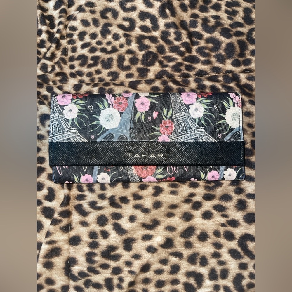 Misc Wallets (6) - image 6